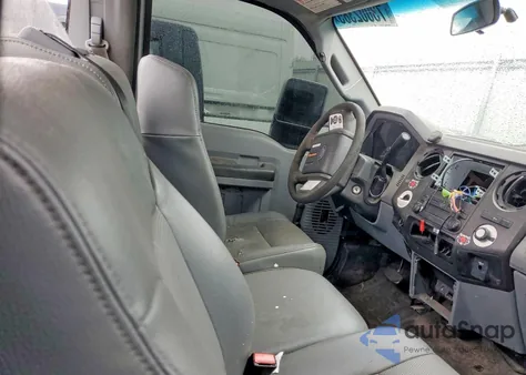 2016 Ford F250 Super Duty z USA, uszkodzony, nr VIN 1FTBF2A65GEB26535